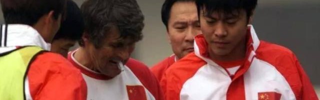 世界杯手机直播-天津队前队长成津门虎助教：带替补热身也并不简单